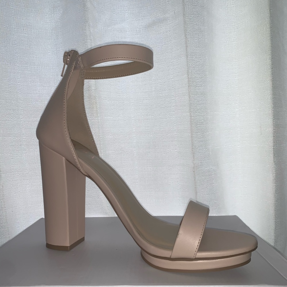 Ankle Strapped Heeled Sandal